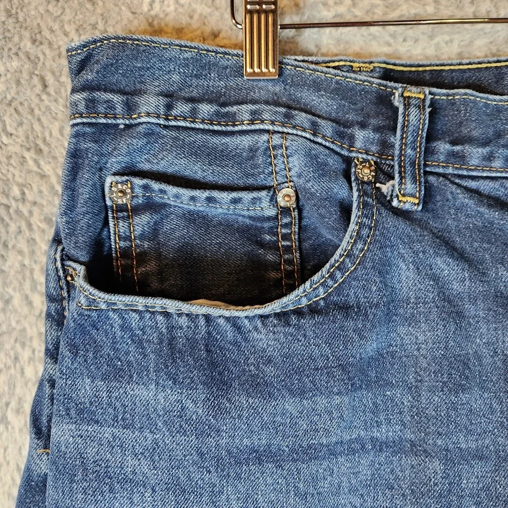 Levi's 559 Jeans‎ Men's 38X30 (Fits 39x29) Blue Denim Pockets Straight Leg